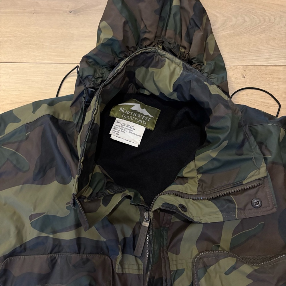 Northwest Territory Men’s Camo Rain Jacket with Hood and Pockets Size L - Picture 2 of 4